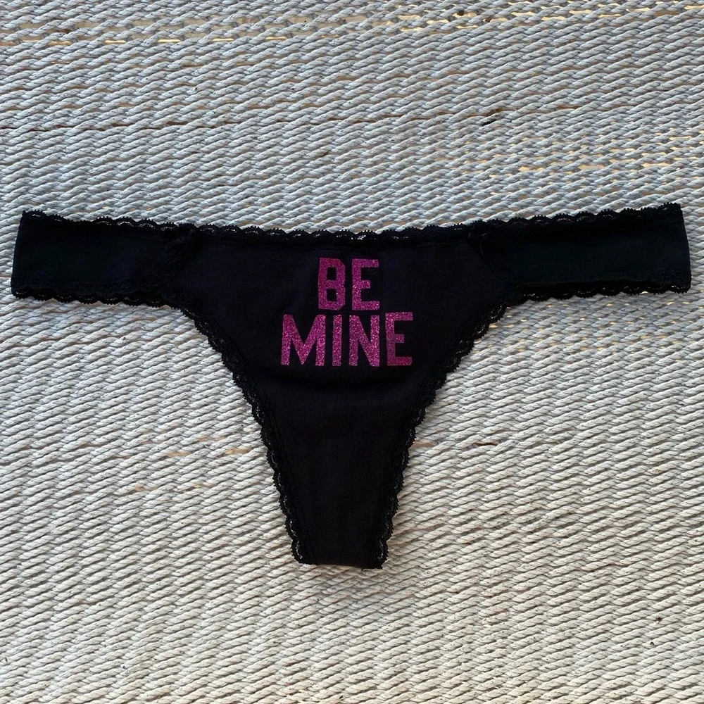 NWOT RARE Vintage PINK Victoria’s Secret Extra Low Rise Thong - Picture 2 of 6